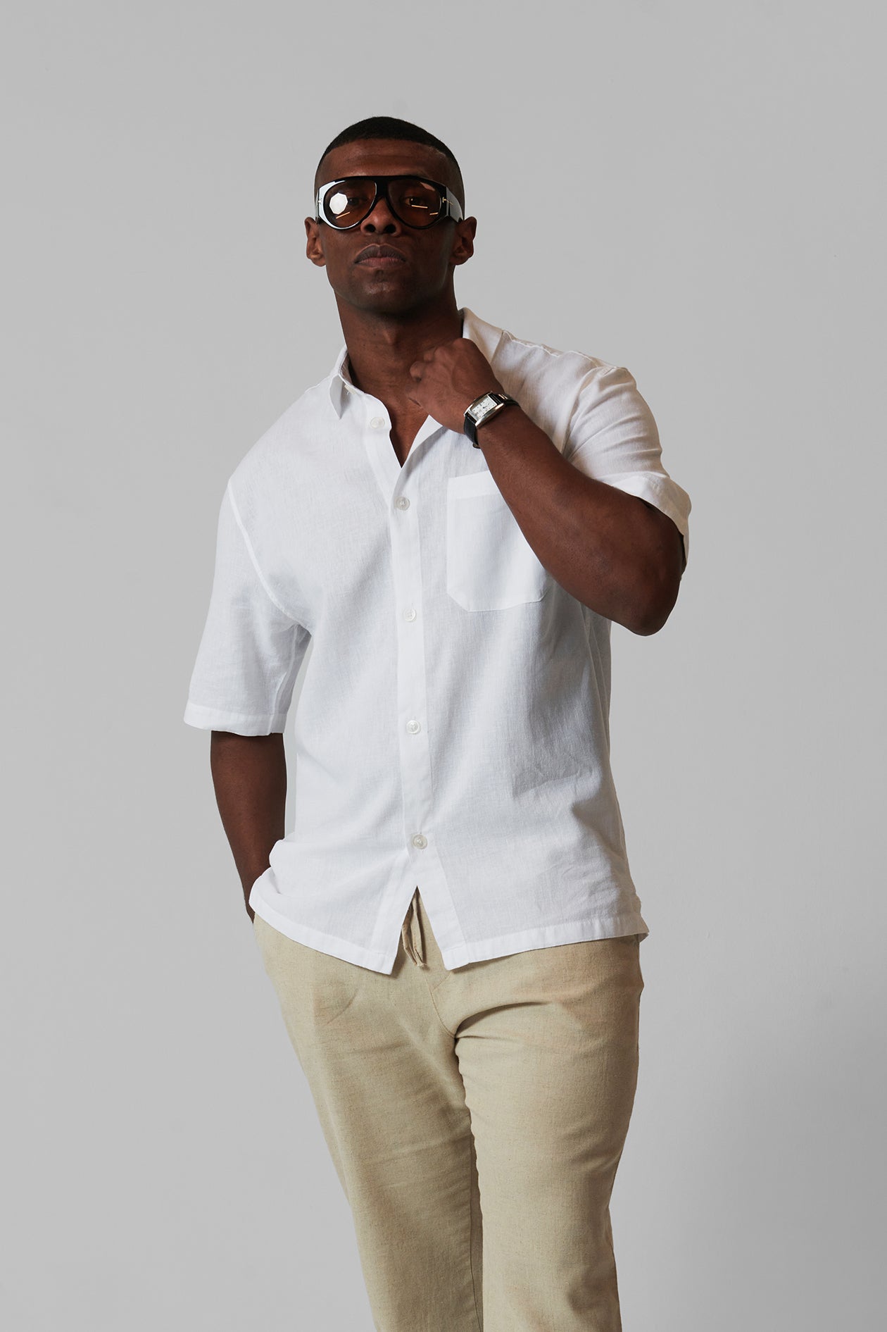 LINEN REGULAR SHIRT SHORT SLEEVES