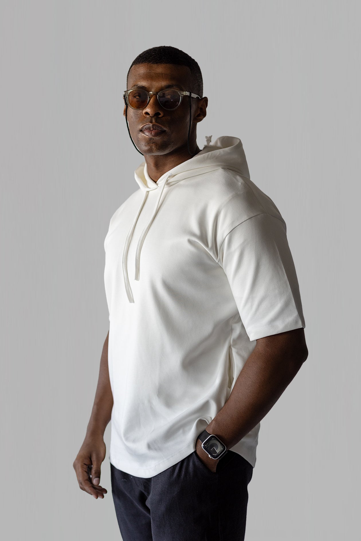 HOODED CURVED T