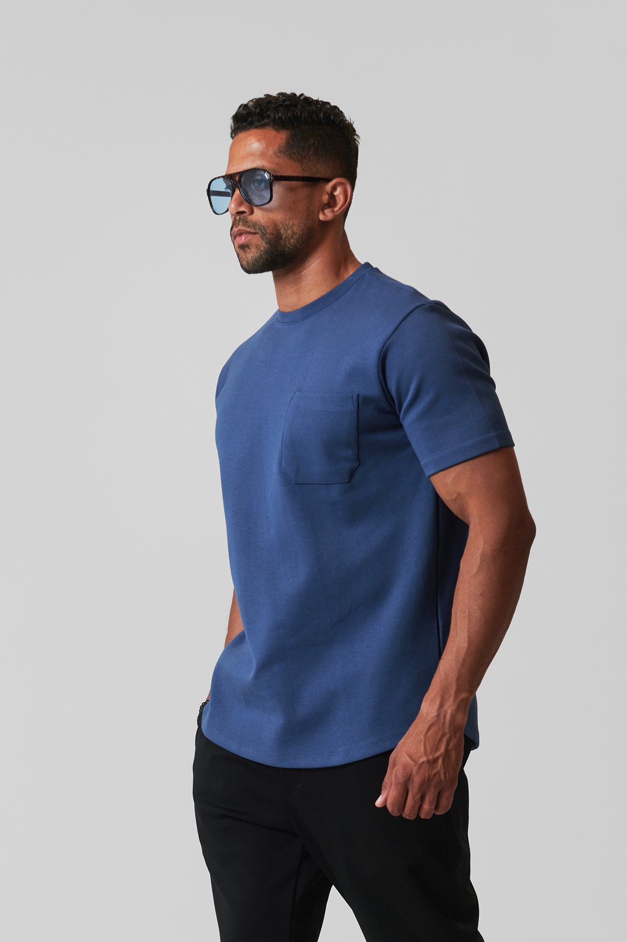POCKET T-SHIRT