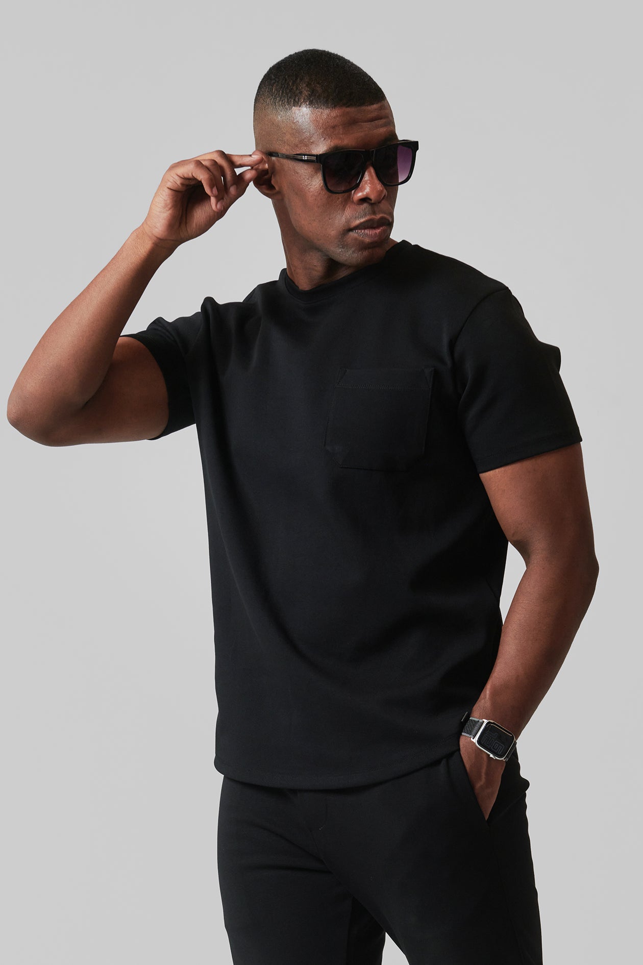POCKET T-SHIRT