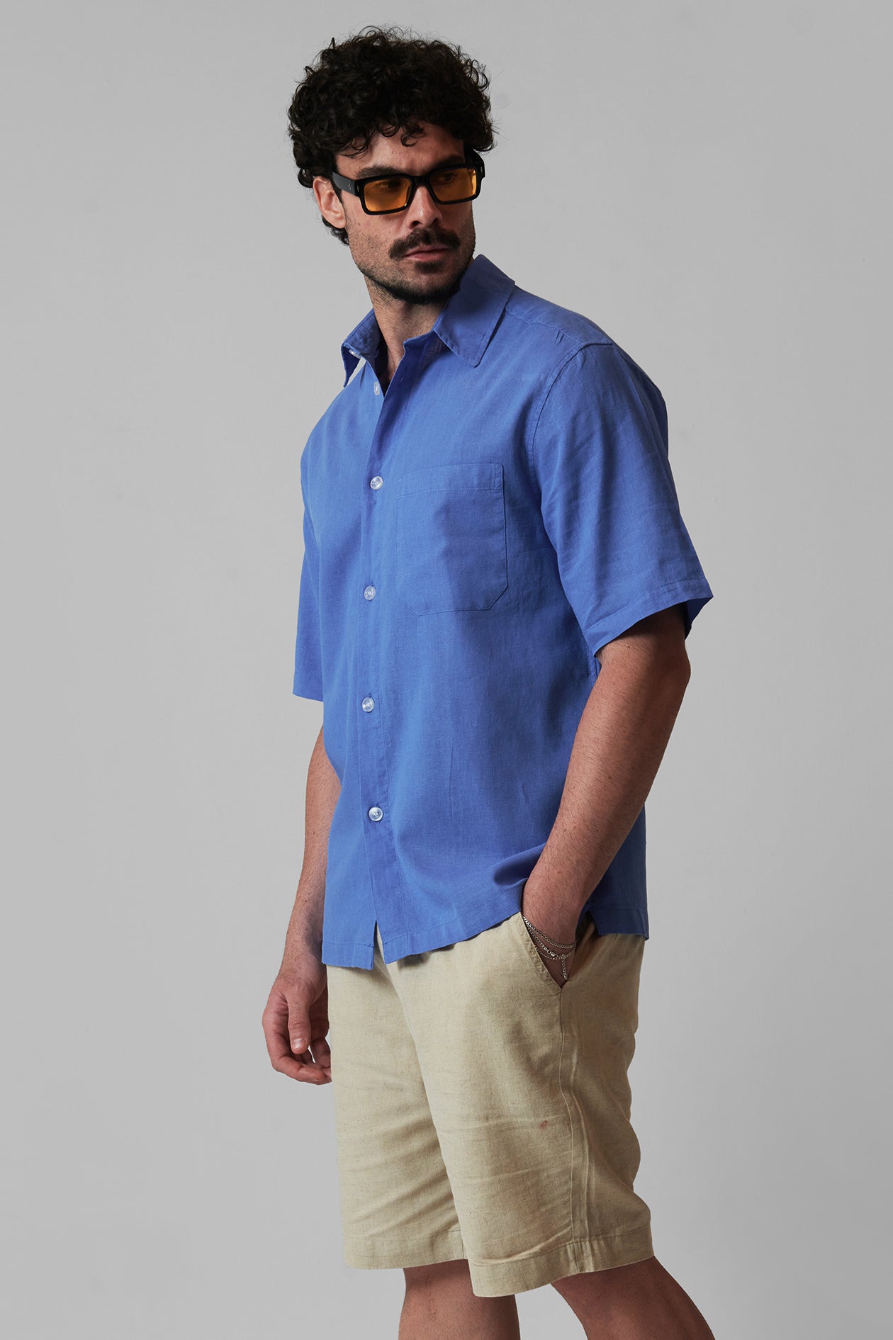 LINEN REGULAR SHIRT SHORT SLEEVES