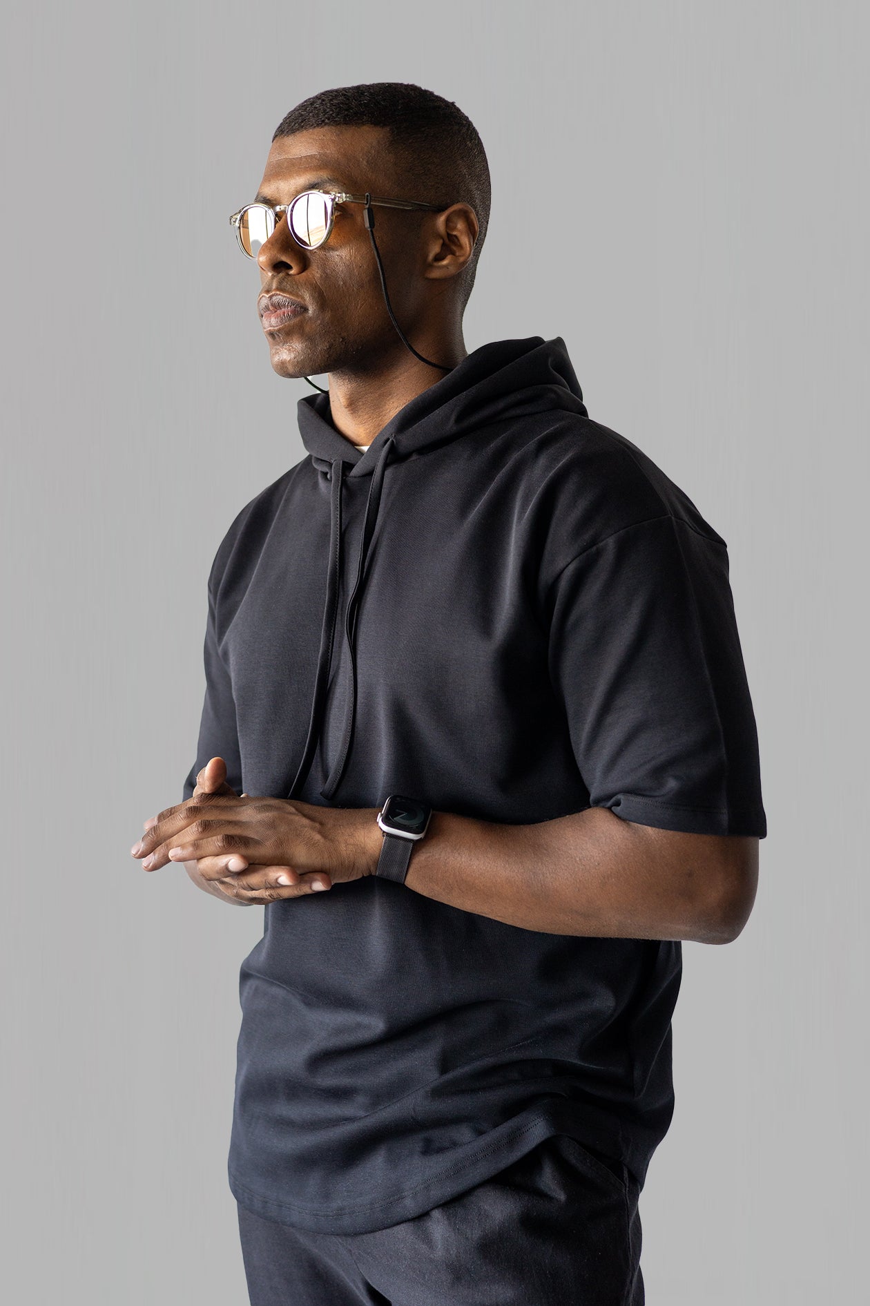 HOODED CURVED T