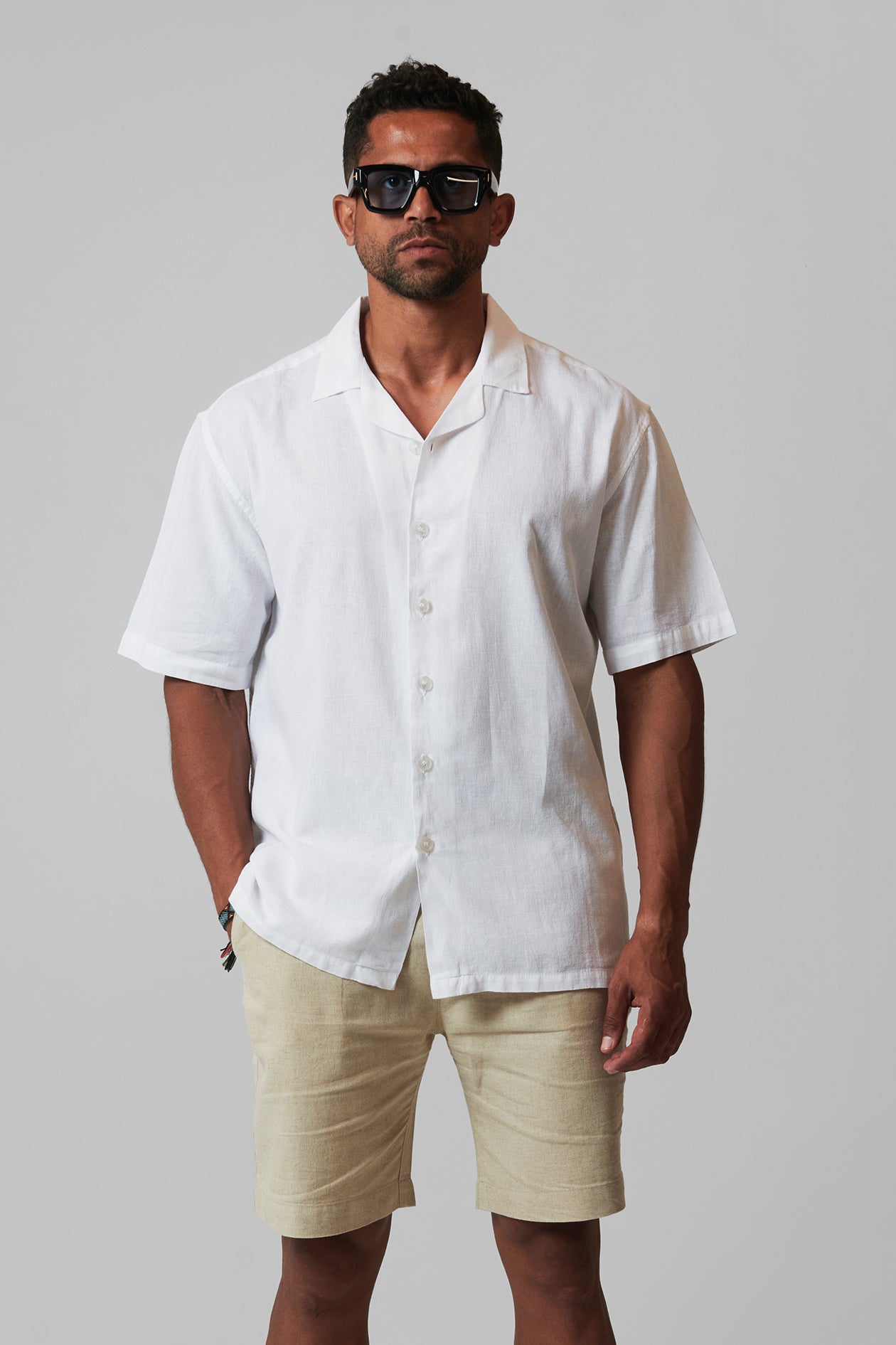 LINEN OVERSIZED SHIRT