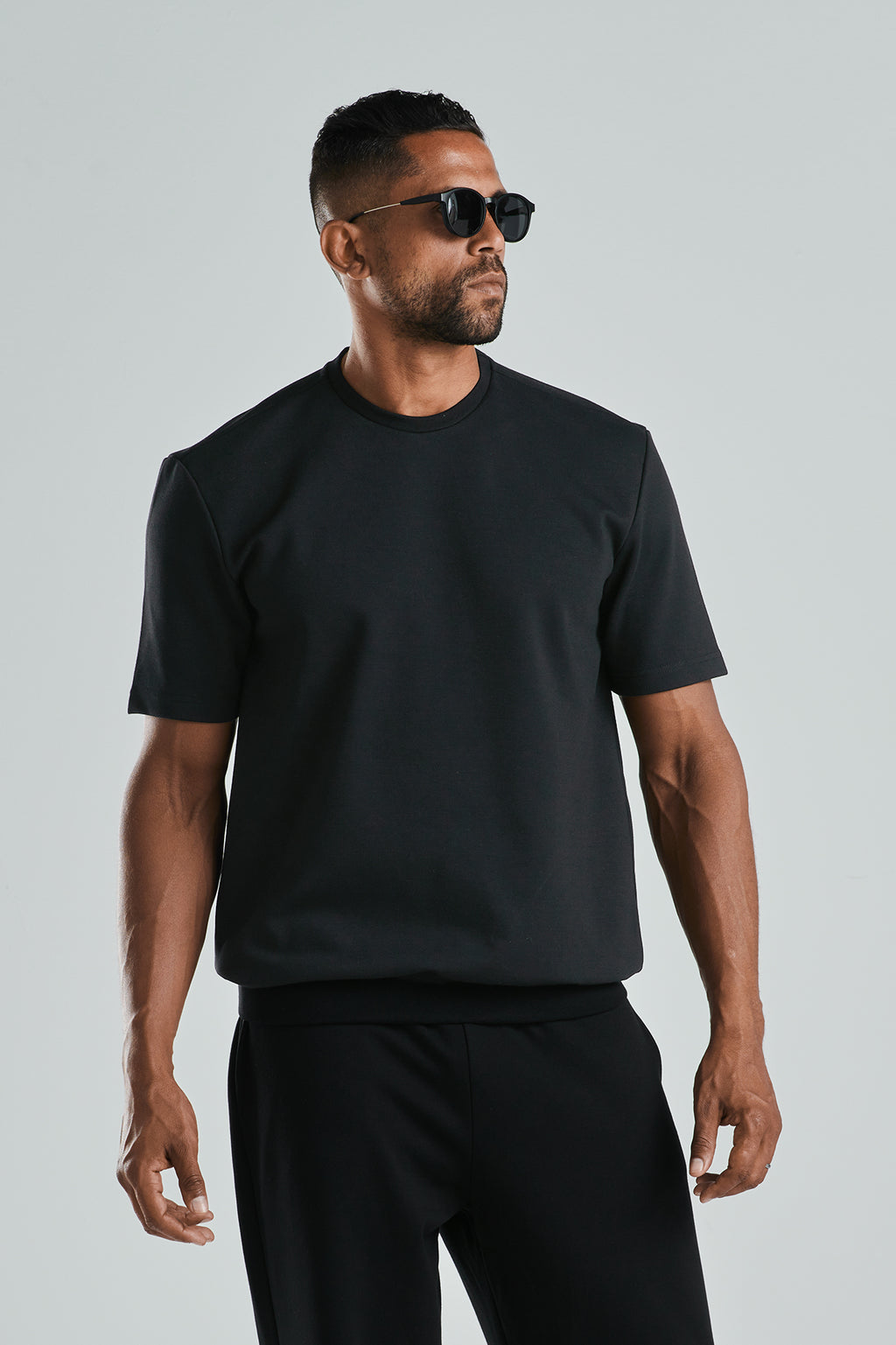 THE MODERN TAILORED TEE