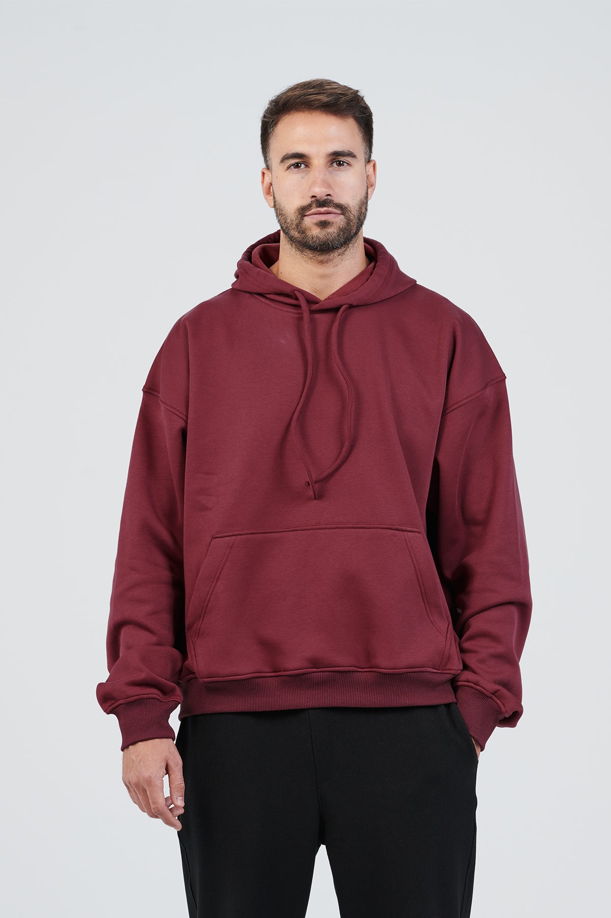 BASIC HOODIE