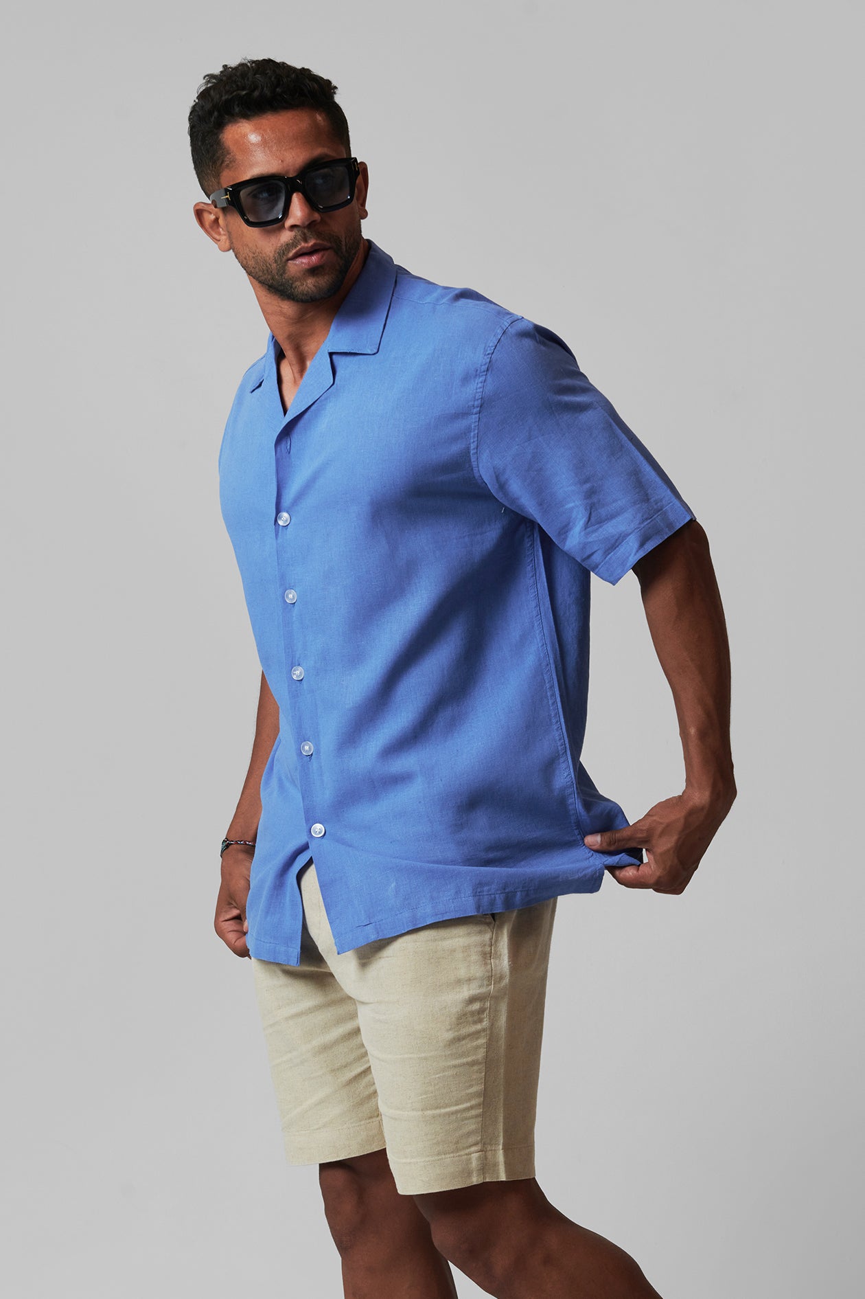 LINEN OVERSIZED SHIRT