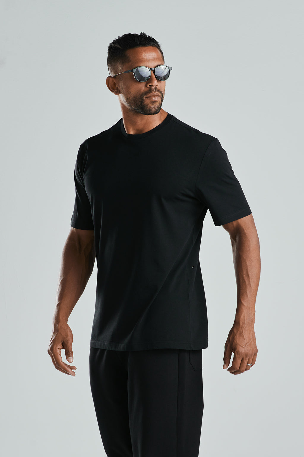 BASIC TEE