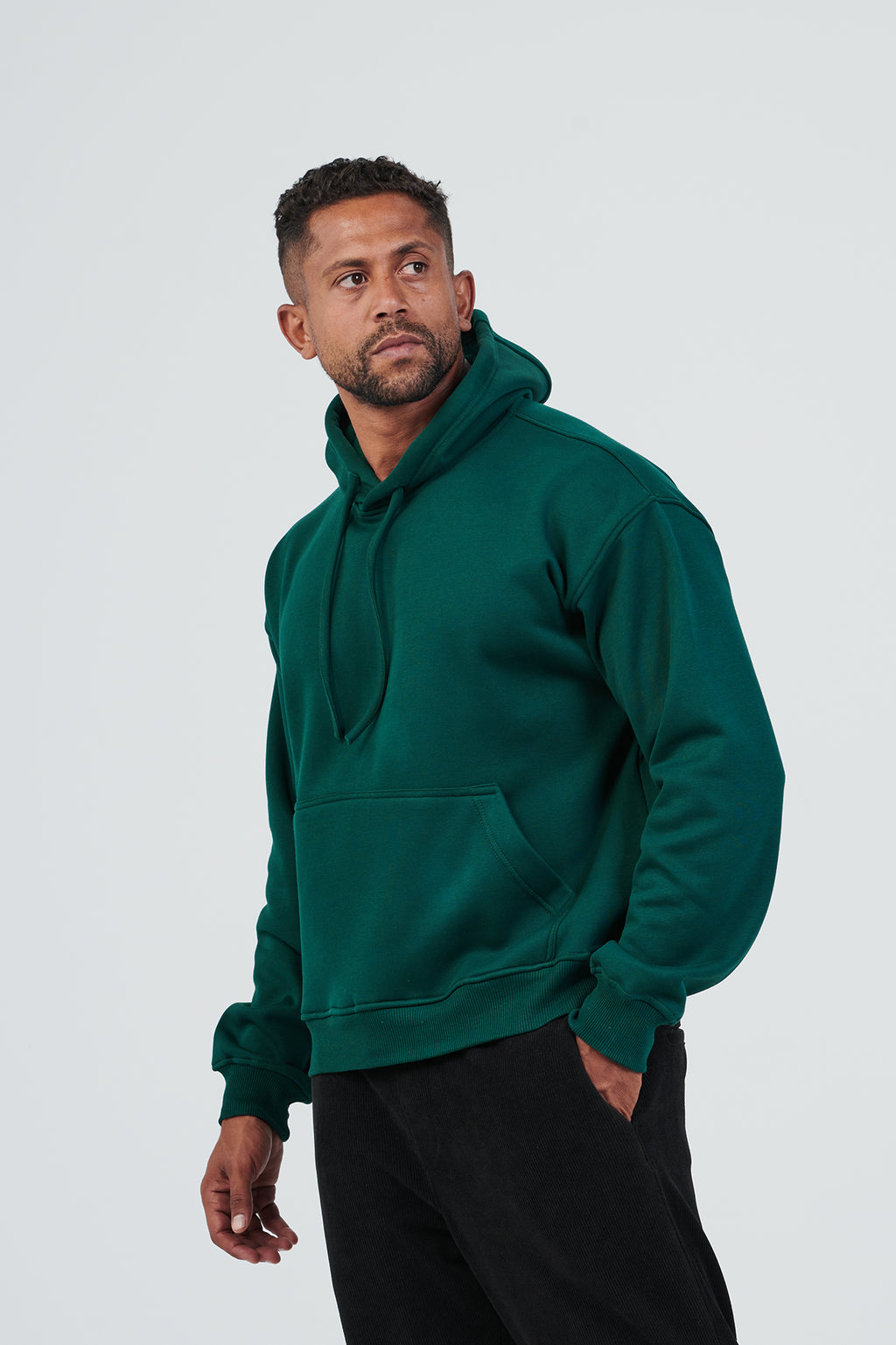 BASIC HOODIE