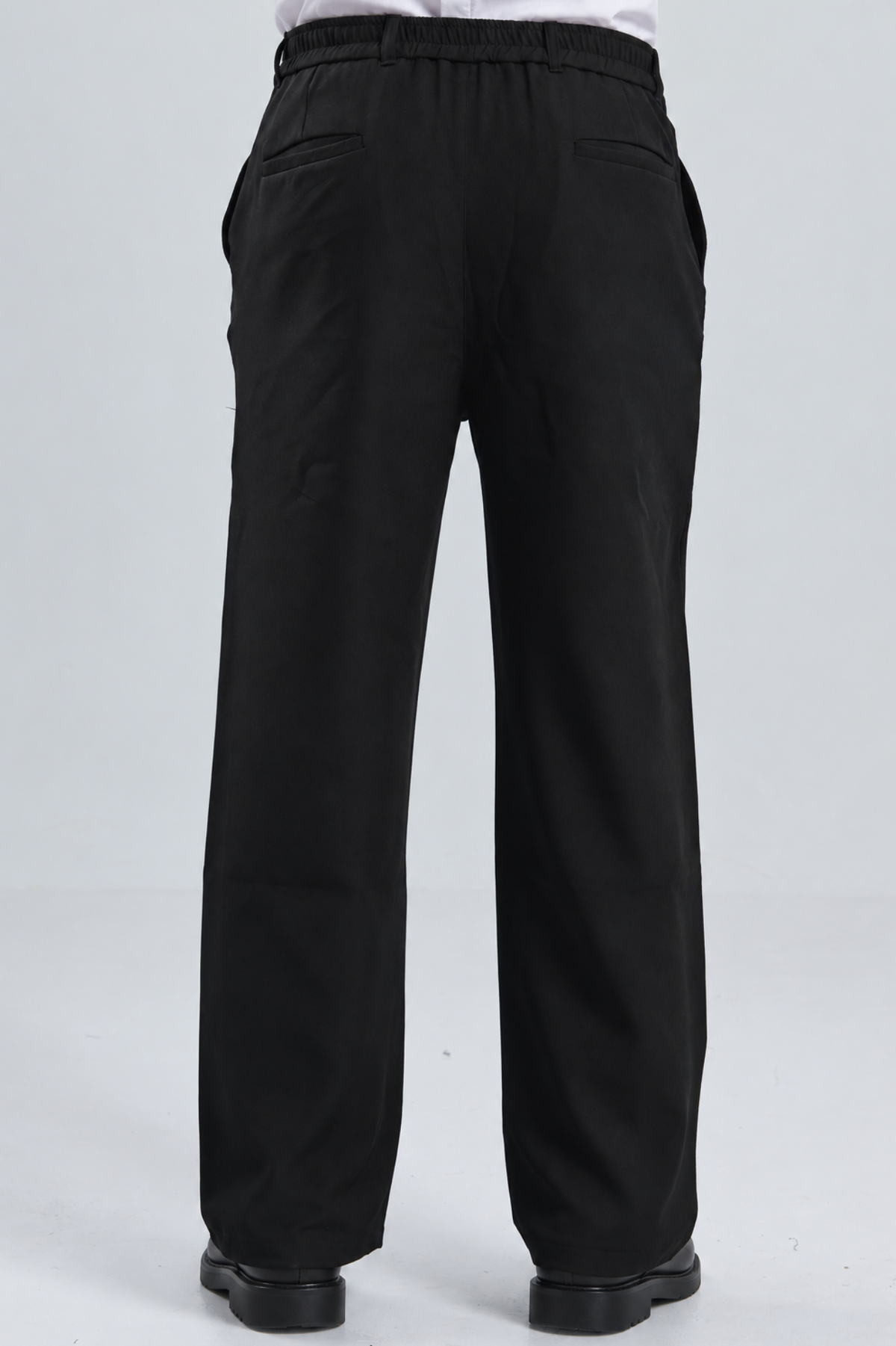 TAILORED TROUSERS
