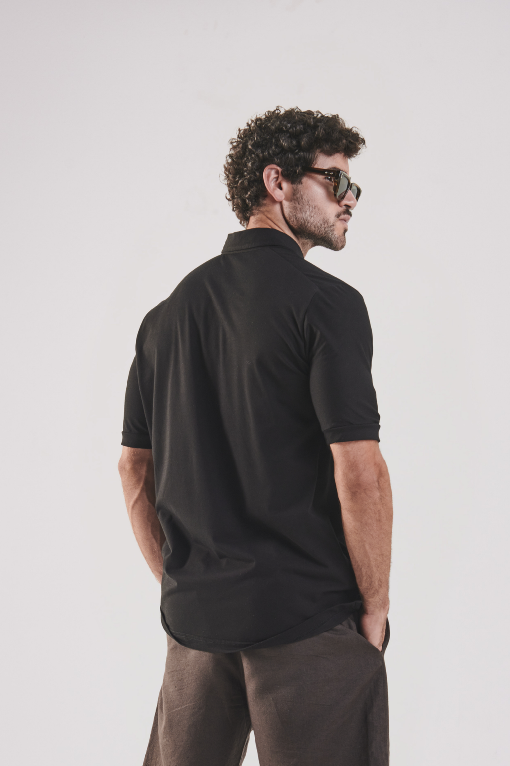 THE LIGHTWEIGHT POLO TEE